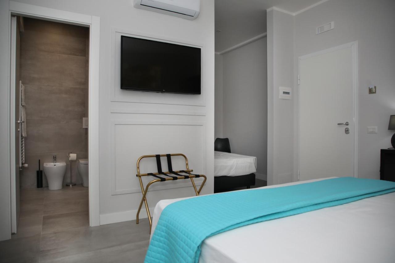 Principessa Isabella Luxury Rooms Salerno Eksteriør bilde