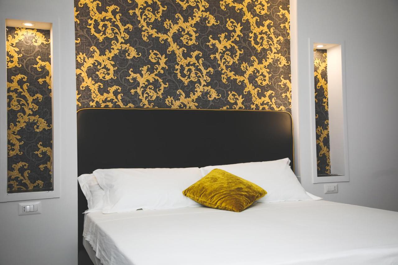 Principessa Isabella Luxury Rooms Salerno Eksteriør bilde